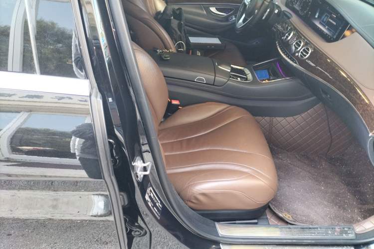 Used Mercedes-Benz S-Class 2019 S 320 L
