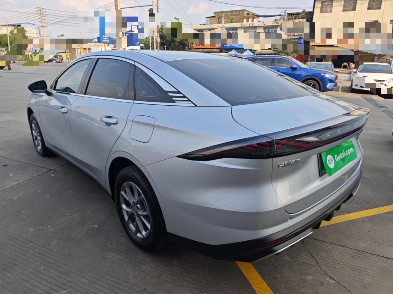 Geely Galaxy L6 2025 EM-i 60km Launch Edition — снимка 4