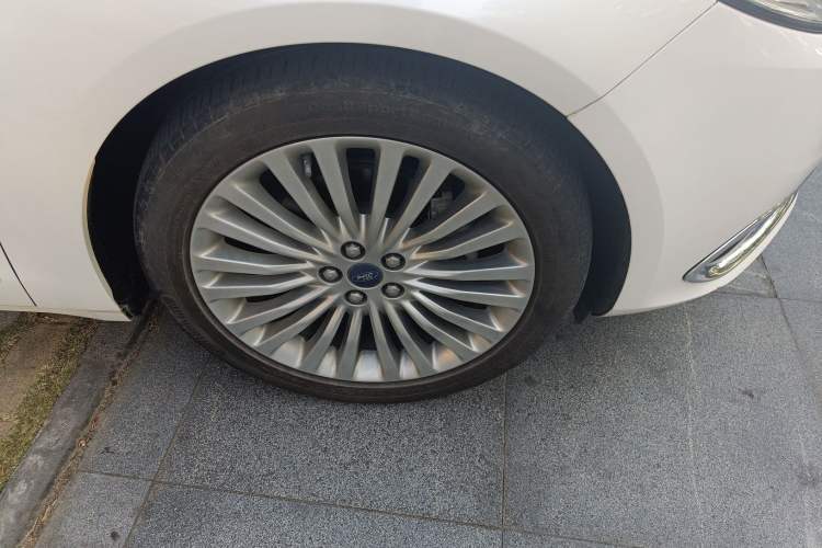 Used Ford Taurus 2018 EcoBoost 245 Premier Edition China VI Standard