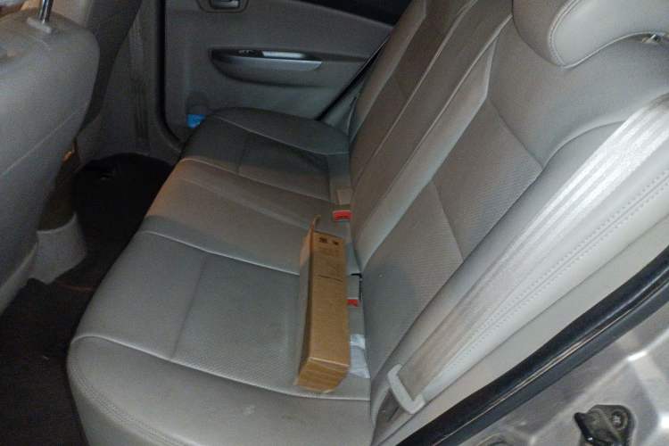 Used CHANGAN Alsvin V5 2012 1.5L Manual Sport Version China V Standard