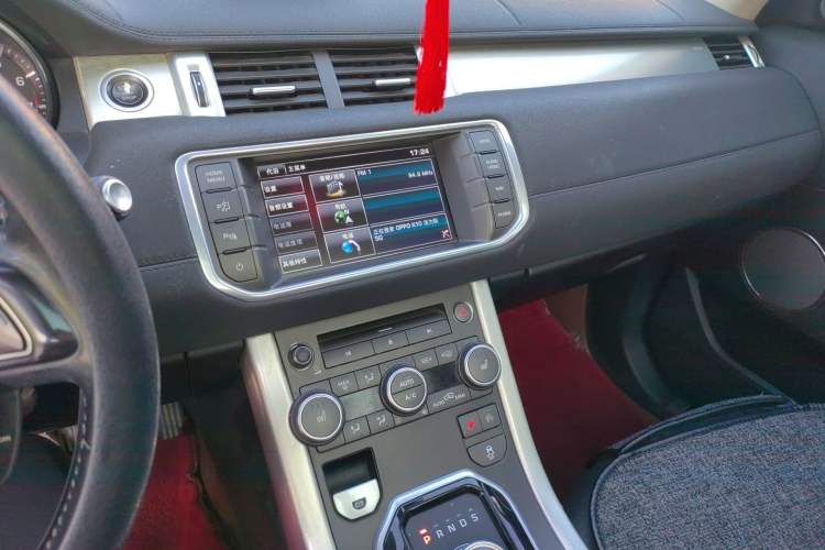 Used Land Rover Range Evoque 2014 2.0T 5-Door YAOZHEN Edition Audio And AC Panel