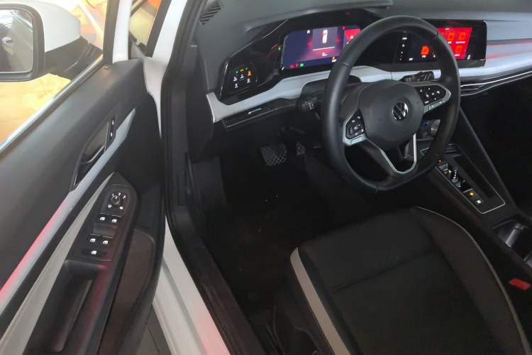 Used Volkswagen Golf 2021 280TSI DSG Pro
