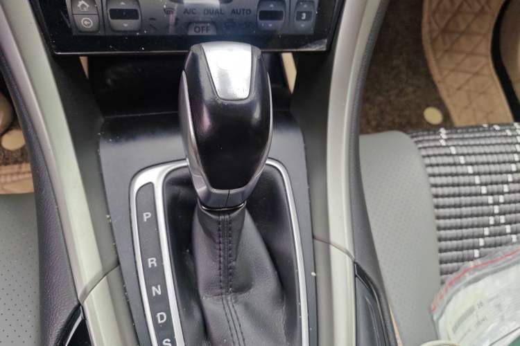 Used Ford Mondeo 2013 2.0L GTDi 200 Fashion Edition