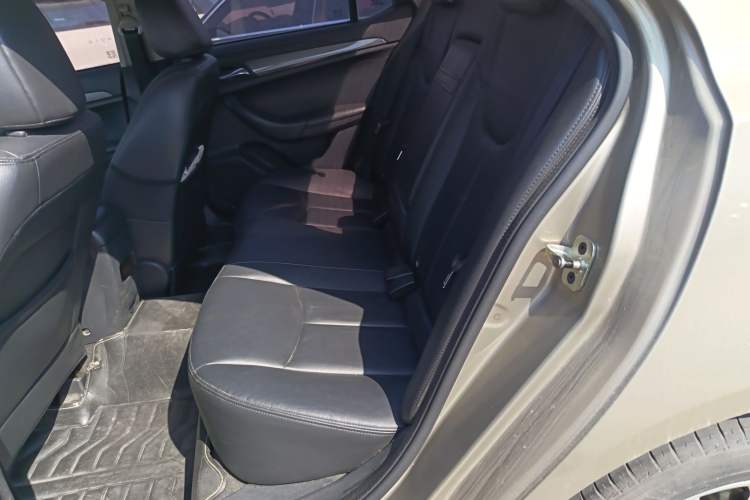 Used Roewe 360 2015 1.5L Manual Luxury Edition Left Rear Seat