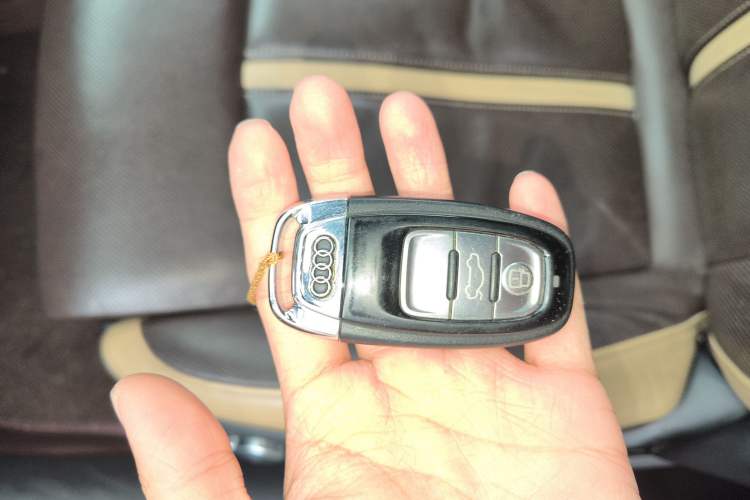 Used Audi A7 2016 50 TFSI quattro Comfort Model Vehicle Key