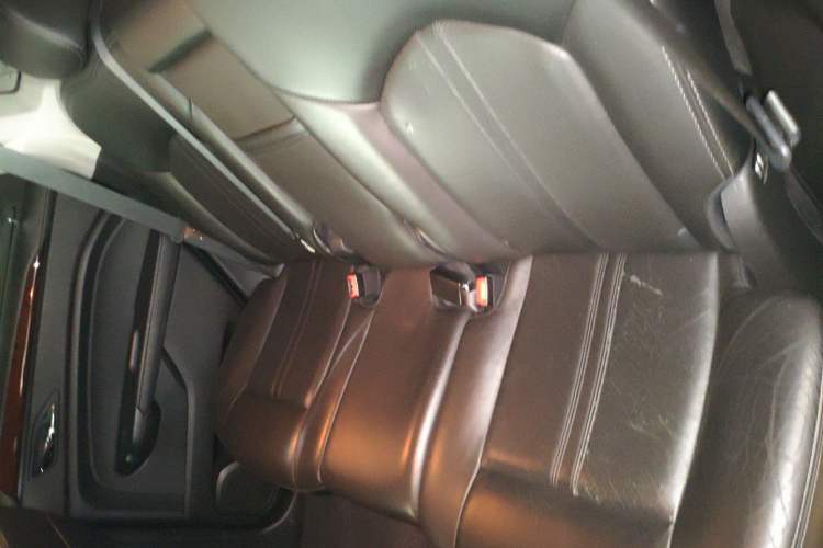 Used Cadillac SRX 2014 3.0L Elite Model Left Rear Seat