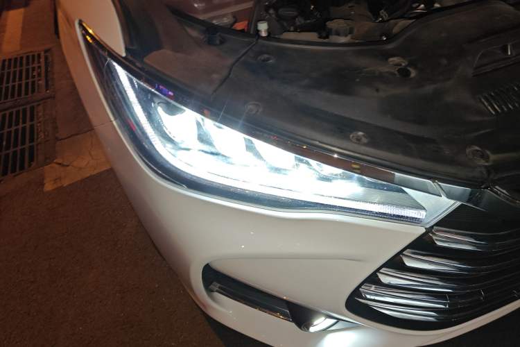 Used BYD Song MAX New Energy 2019 DM 1.5T Smart Connect Advanced 6-Seater China VI Standard