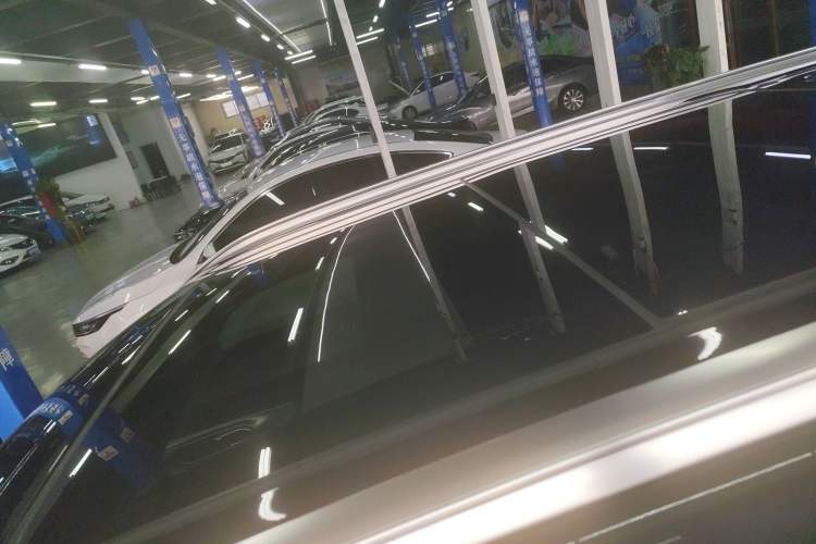 Used GAC Trumpchi GS8 2025 Linghang Series 2.0 TGDI Two-Wheel-Drive Luxury Edition 5 Seats Roof