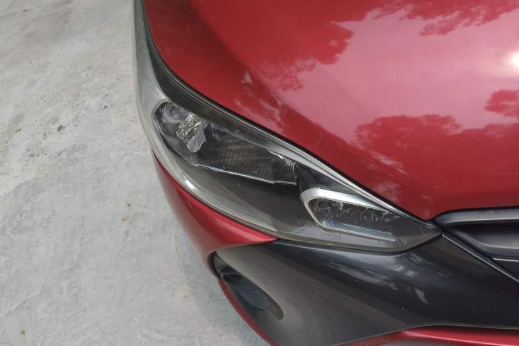 Used Toyota YARiS L Zhi Xuan 2019 1.5E CVT Dynamic Edition China VI compliant Right Front Headlight