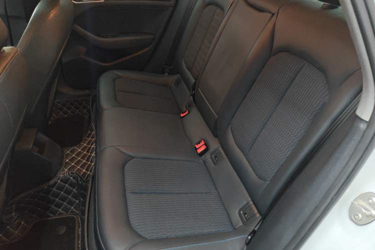 Used Audi A3 2020 Limousine 35 TFSI Fashion Edition China VI Emission Standard Left Rear Seat
