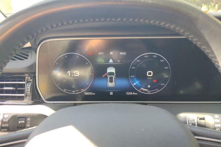 Used Hongqi HS5 2022 Revised Version 2.0T Smart Connect Flagship Edition