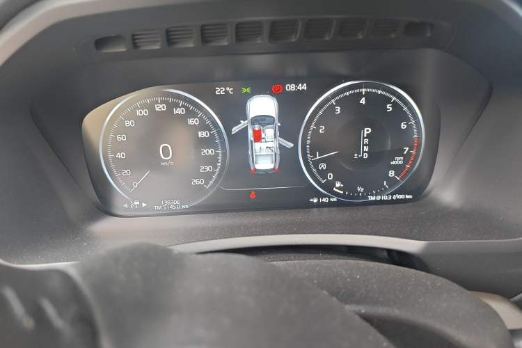 Used Volvo XC90 2019 T5 Zhiyi Edition 5-Seater China VI Standard Instrument Cluster