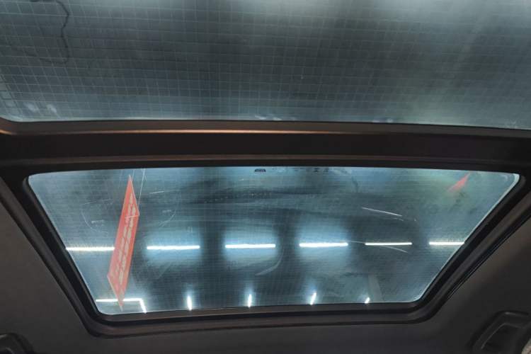 Used Cadillac GT4 2023 25T Luxury Model Headliner