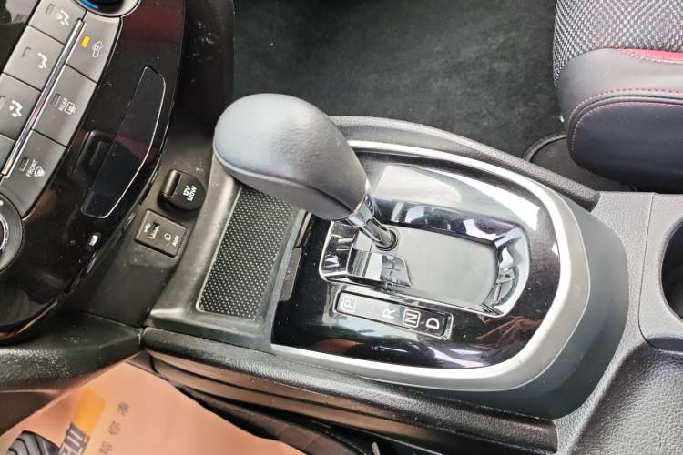 Used Nissan Qashqai 2017 2.0L CVT Smart Enjoyment Version China VI Standard Gear Lever