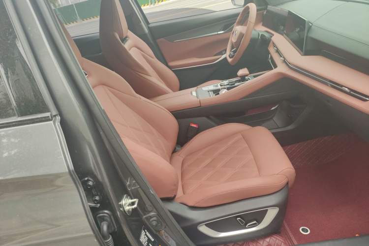 Used CHANGAN CS75 PLUS 2023 3rd Generation 1.5T Automatic Prestige Model