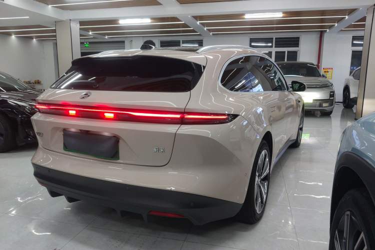 Used Nio ET5T 2024 75kWh Touring