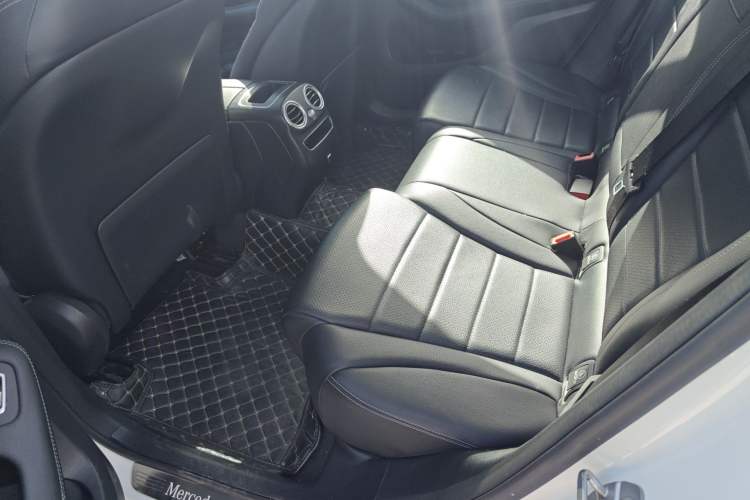 Used Mercedes-Benz GLC 2020 GLC 260 L 4MATIC Luxury Model
