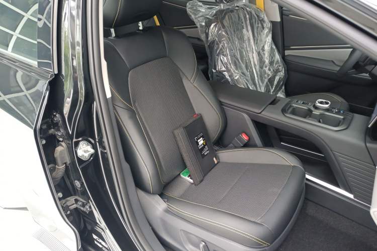 Used Toyota bZ5 2025 Model 550 PRO Right Front Seat