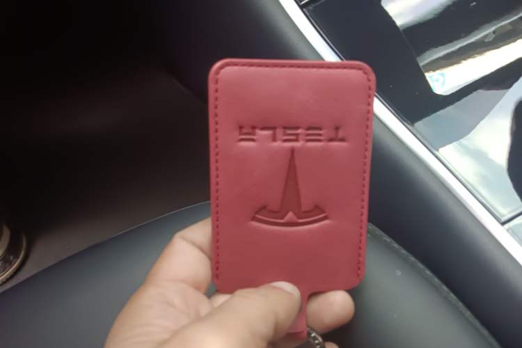Used Tesla Model 3 2019 Long-Range Rear-Wheel-Drive Version
