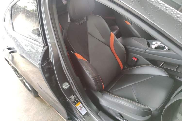 Used CHANGAN UNI-V 2022 1.5T Sport Edition
