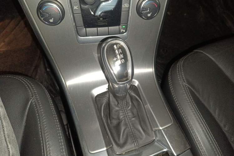 Used Volvo XC60 2013 T5 Comfort Edition