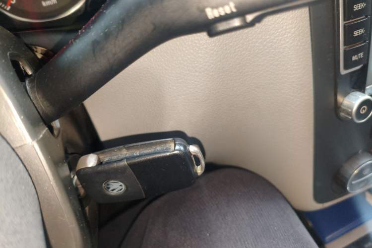 Used Volkswagen Bora 2012 1.6L Automatic Comfort Edition
