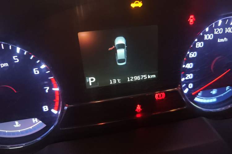 Used Kia K5 2015 2.0L Automatic LUX