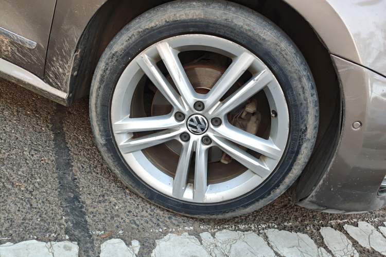 Used Volkswagen Passat 2013 1.8TSI DSG Ultimate Edition