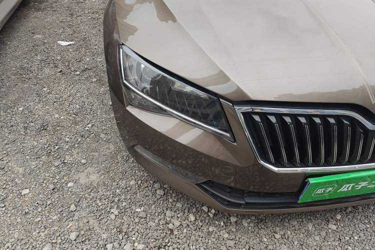 Used Skoda Superb 2016 TSI330 DSG Innovation Edition
