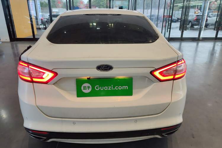 Used Ford Mondeo 2013 2.0L GTDi 200 Fashion Edition Rear