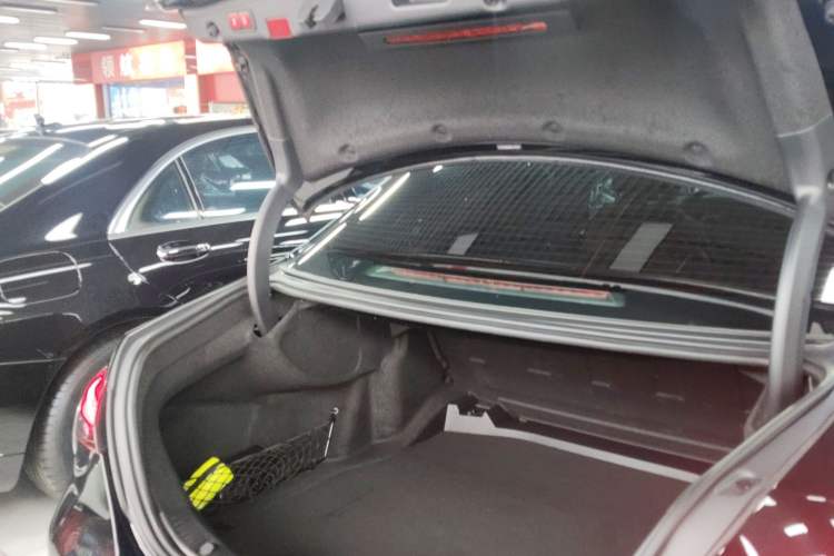 Used Mercedes-Benz E-Class 2021 Facelift E 260 L Sport Edition