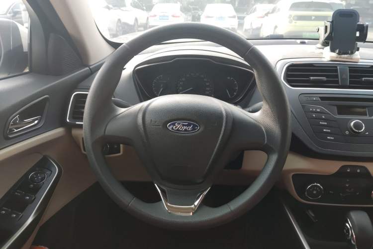 Used Ford Escort 2015 1.5L Automatic Comfort Edition