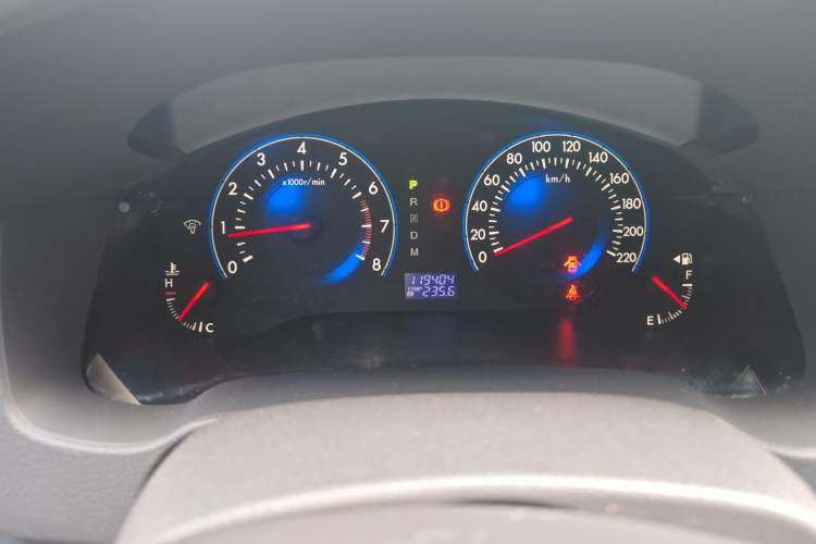 Used Mazda 8 2013 2.5L Ultimate Edition
