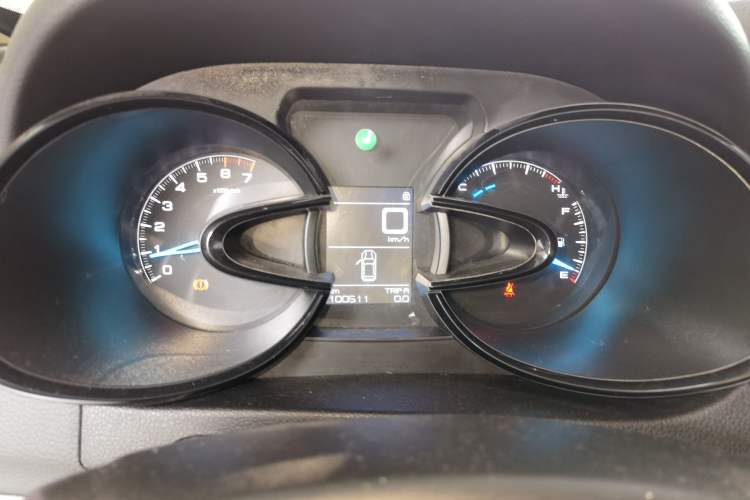 Used Dongfeng Aeolus AX7 2015 2.0L Manual Zhiyi Trim Instrument Cluster