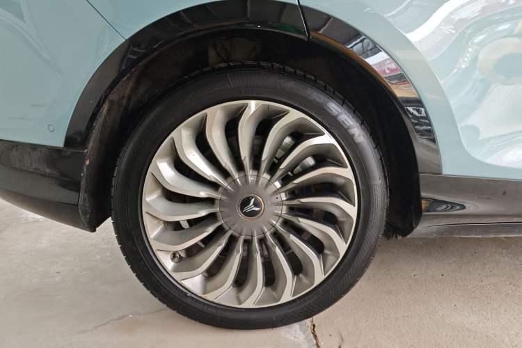 Used VOYAH FREE 2021 Four-Wheel Drive Standard Range-Extended Exclusive Luxury Package Exterior 8