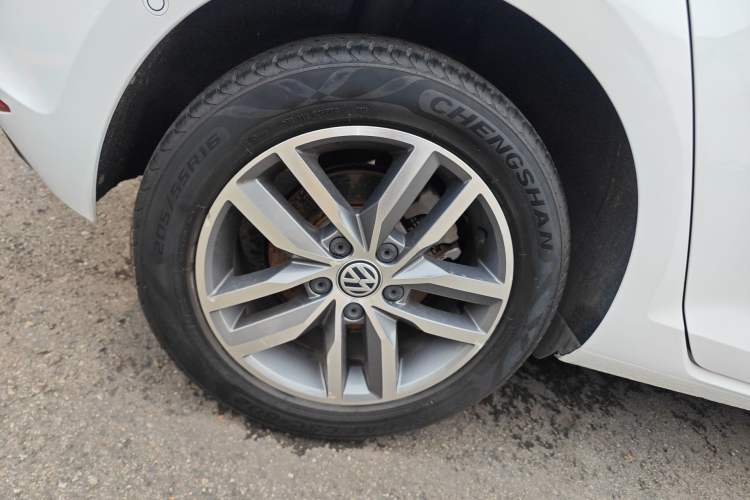 Used Volkswagen Golf 2017 230TSI Automatic Luxury Million-Vehicle Commemorative Edition
