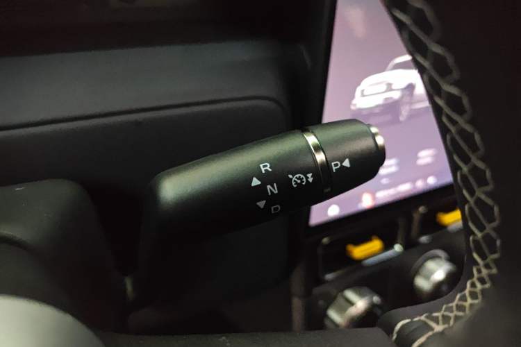 Used iCAR V23 2025 501 Four-Wheel Drive Intelligent Driving Version
