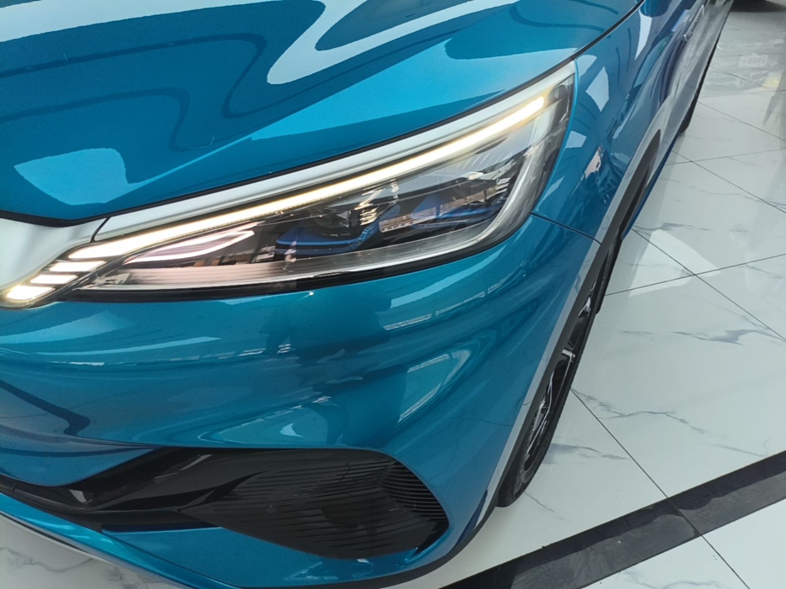 BYD Yuan PLUS 2022 510 km Flagship Version — снимка 8