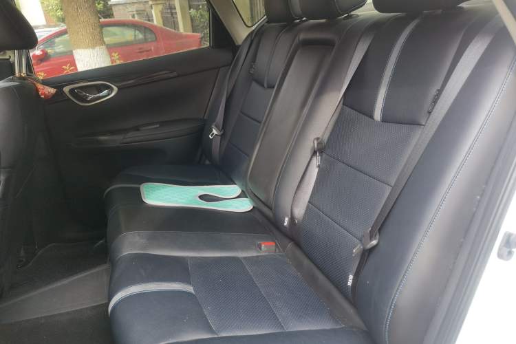 Used Nissan Sylphy EV 2018 ZhiZun Edition Left Rear Seat