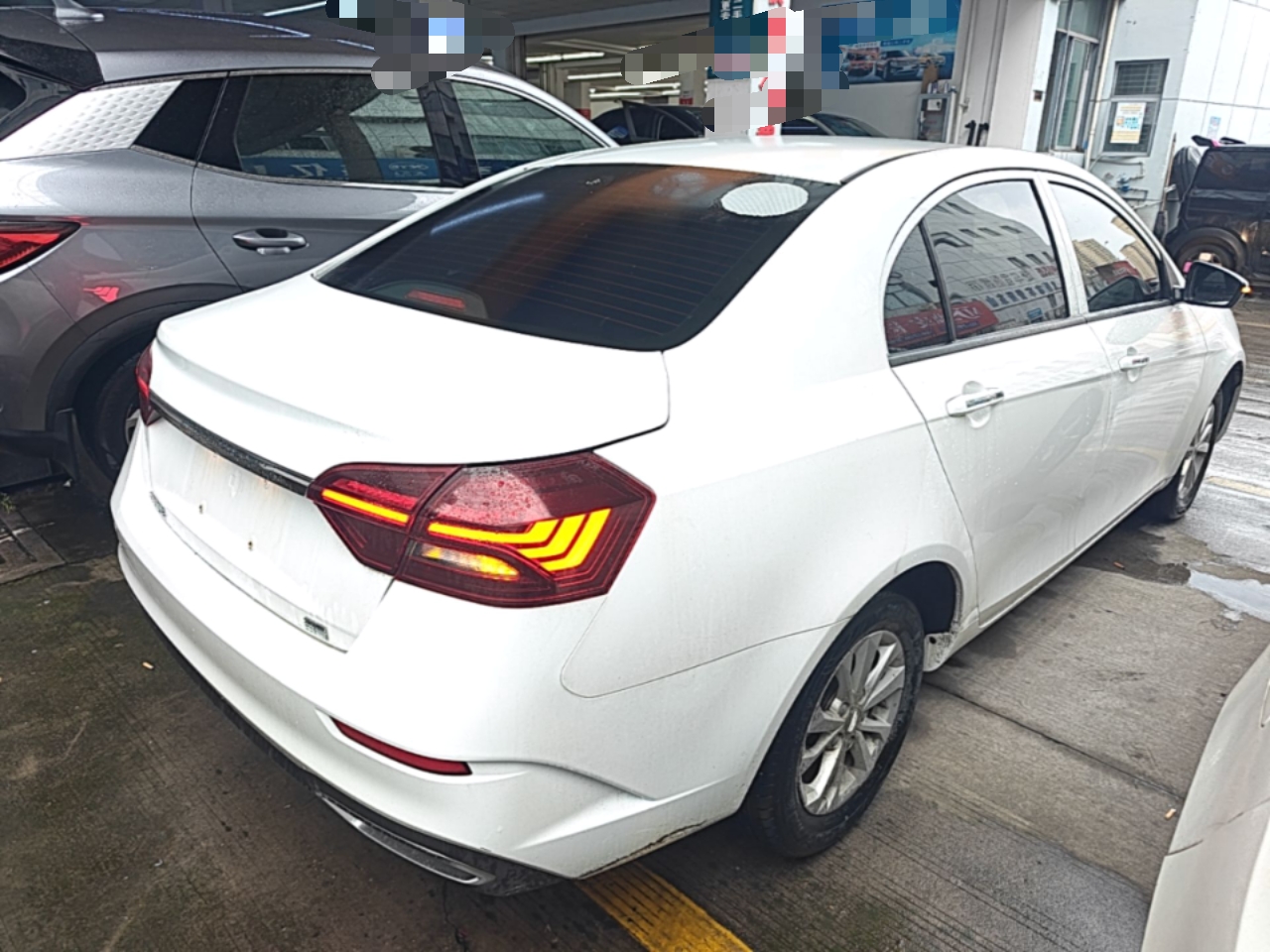 Geely Auto Emgrand 2021 UP 1.5L CVT Comfort Model — снимка 6