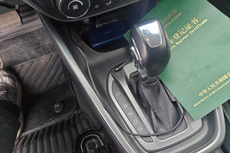 Used Ford Escort 2015 1.5L Automatic Fashion Model
