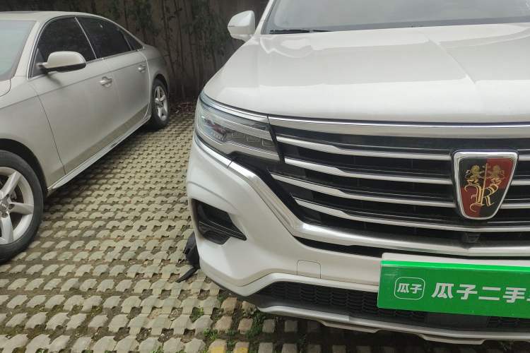 Used Roewe RX5 MAX 2019 300TGI Automatic 4G Connect Luxury Edition
