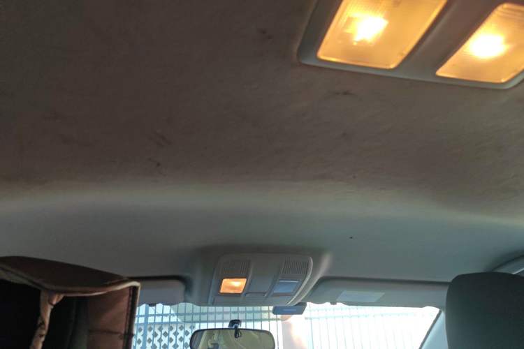 Used Mazda 3 Axela 2014 Sedan 1.5L Manual Comfort Model