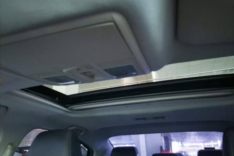 Used Mazda Atenza 2015 2.0L Blue Sky Luxury Edition