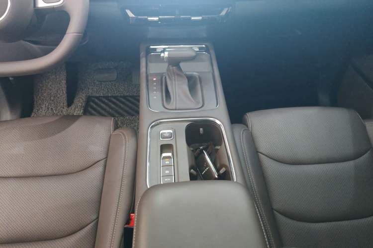 Used Wuling Starlight 560 2026 1.5T CVT Elite Edition
