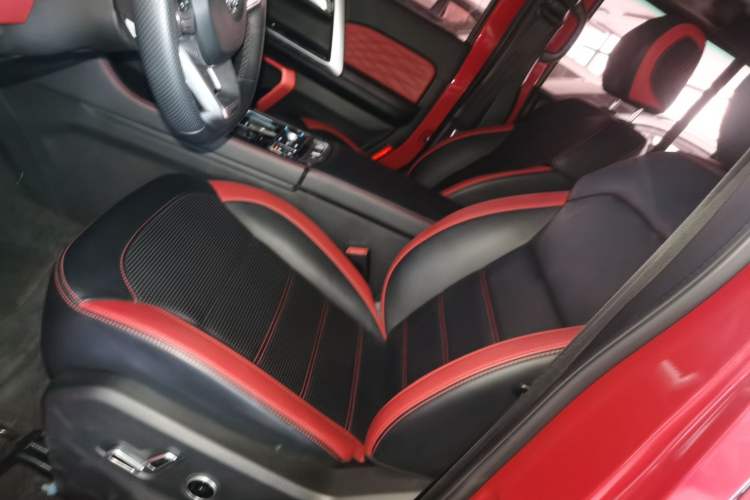 Used BAIC Off-Road BJ40 2018 PLUS 2.3T Automatic Four-Wheel Drive Flagship Version China V Emission Standard