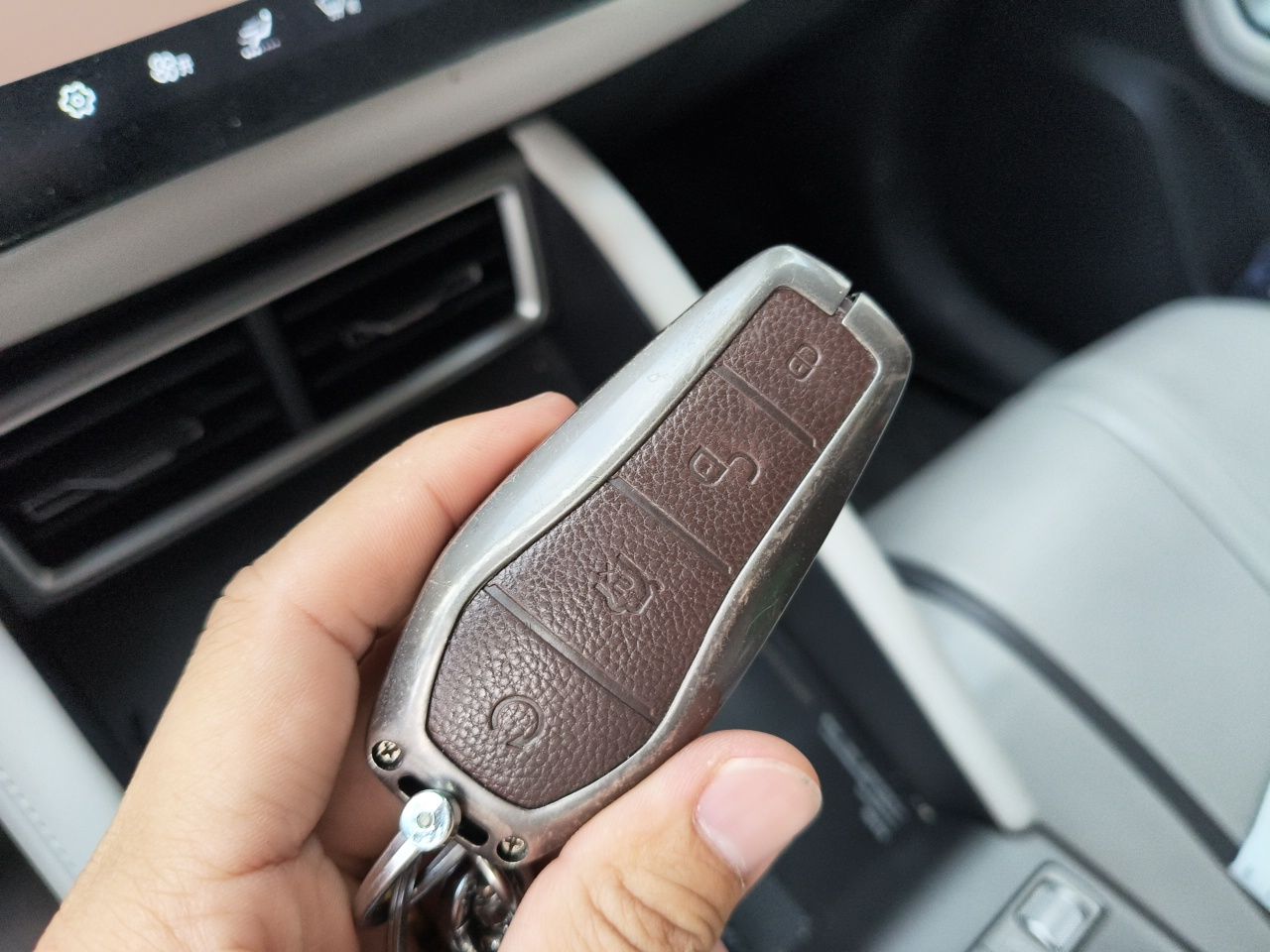 BYD Yuan UP 2025 Intelligent Driving Version 401 km Leading Edition — снимка 20