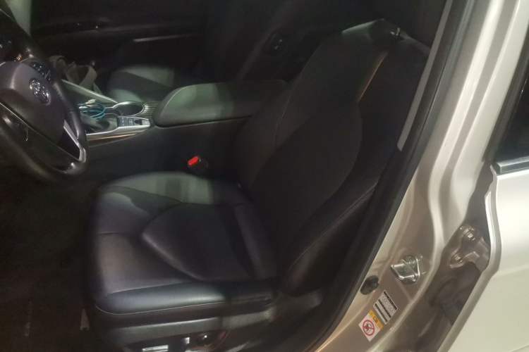 Used Toyota Camry 2018 2.5G Luxury Edition