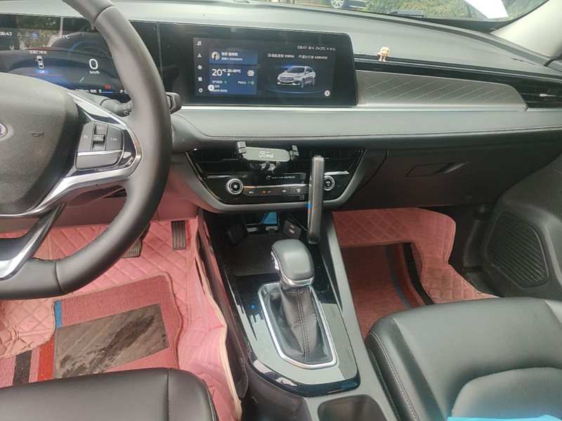 Used Ford Escort 2021 1.5L Automatic Diamond Edition — 12