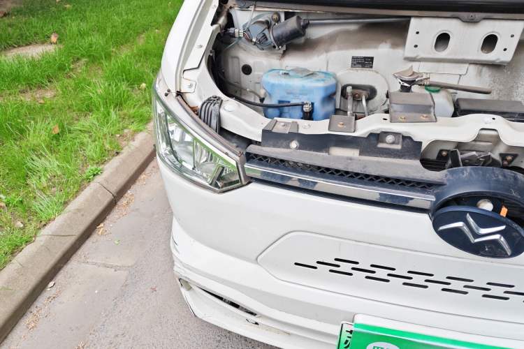 Used New Gonow Shuailing 2022 Standard Range 41.93 kWh Tianjin Hengtian Right Front Headlight